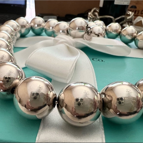 Ultra rare 16mm Tiffany & Co. jumbo size hardware necklace - Picture 5 of 15